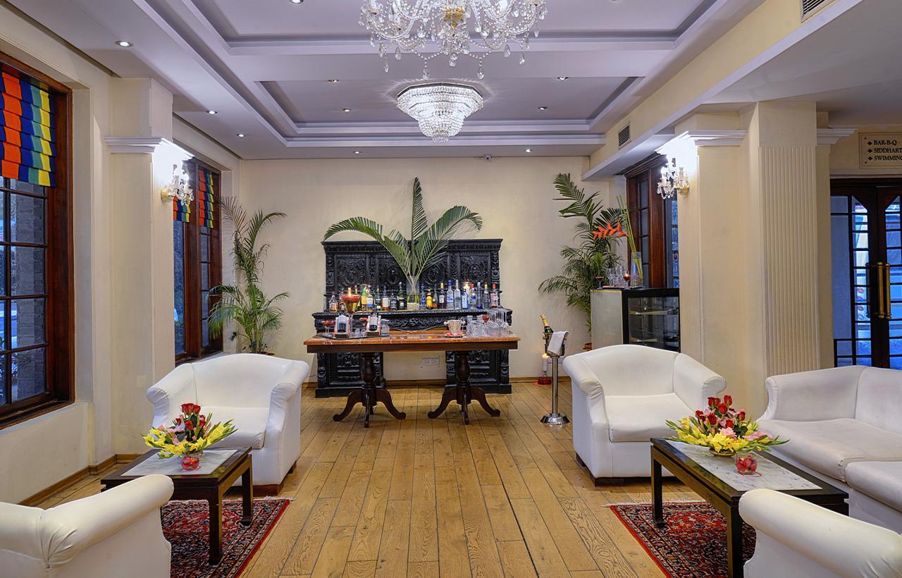 Hotel Clarks Varanasi Limited Exterior foto